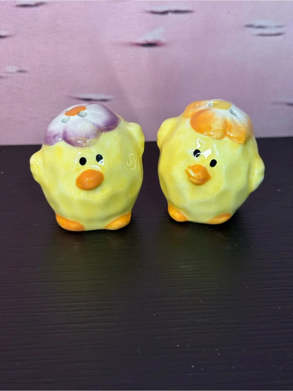 Novelty Chic Salt and Pepper shakers. Easter. Preowned.